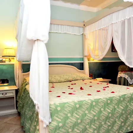 Afrodite Boutique Отель 5*