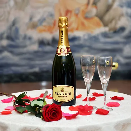 Afrodite Boutique Отель Бовалино-Марина