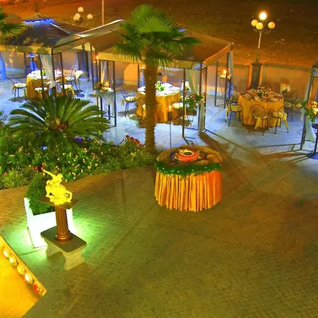Ξενοδοχείο Afrodite Boutique 5*