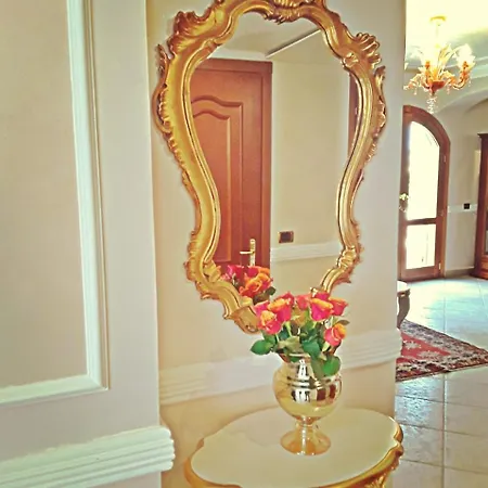 Отель Afrodite Boutique Бовалино-Марина