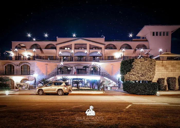 Afrodite Boutique 5* 보발리노 마리나